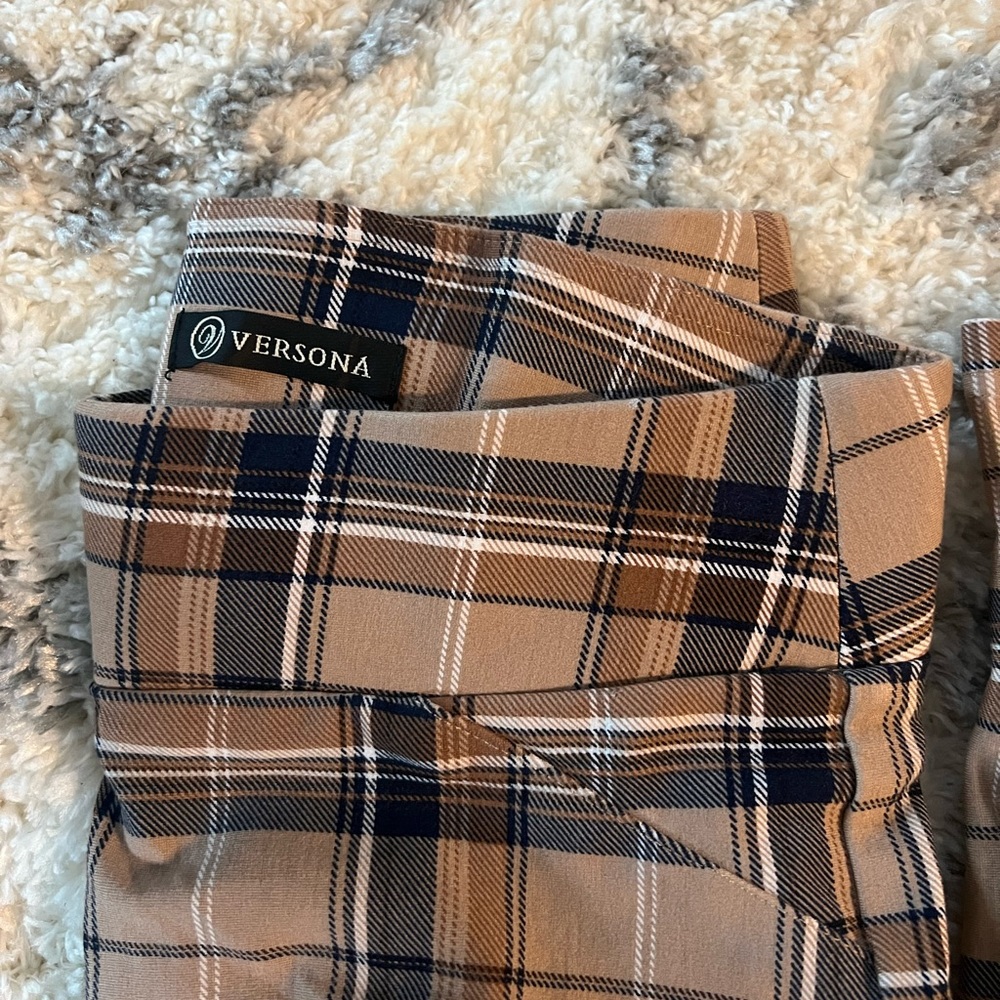 Versona Skinny Pants - Picture 2 of 4